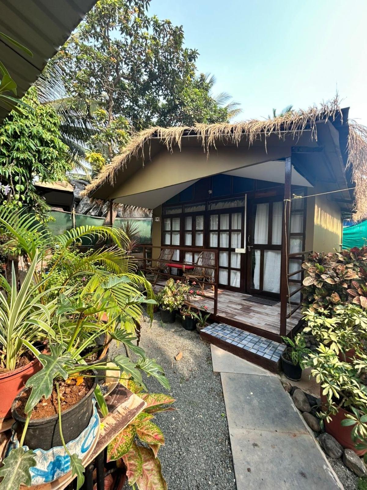 فندق Salida Garden Hut Patnem Patnem Beach المظهر الخارجي الصورة
